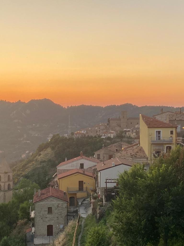 Vianova Villa Pietrapertosa Bagian luar foto